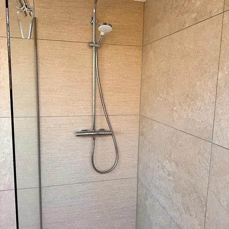 Aan Meertje Op Recreatiepark De Wielen - 85 Casa de Férias *