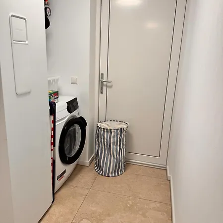 Aan Meertje Op Recreatiepark De Wielen - 85 * Sint Maarten