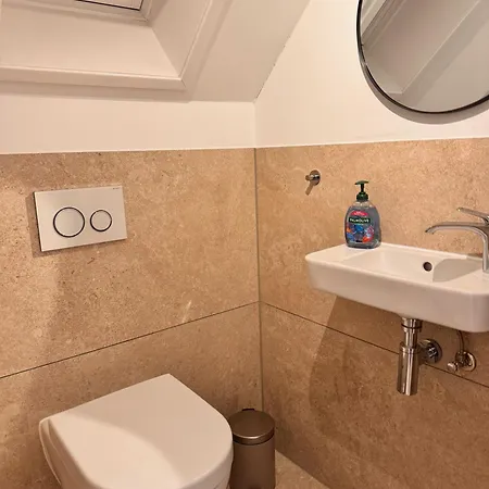 Holiday home Aan Meertje Op Recreatiepark De Wielen - 85 *