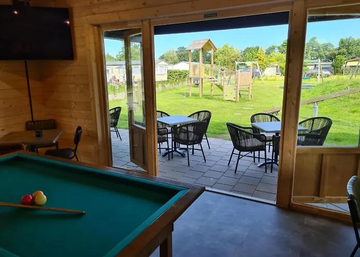 Aan Meertje Op Recreatiepark De Wielen - 85